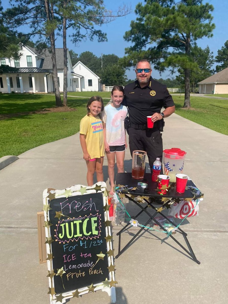 Community lemonade stand